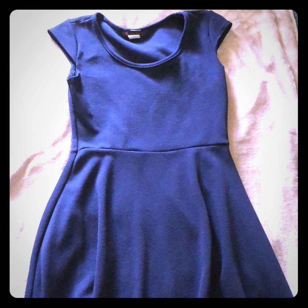 Super cute mini navy dress